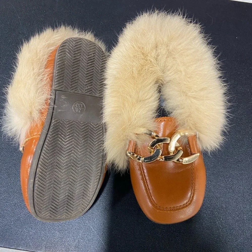Adorable whisker color authentic rabbit Fur mules with gold chain size 2…